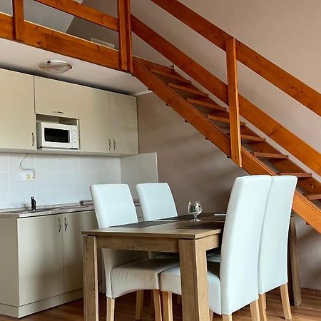 Gyula Var Premium Apartman Экстерьер фото