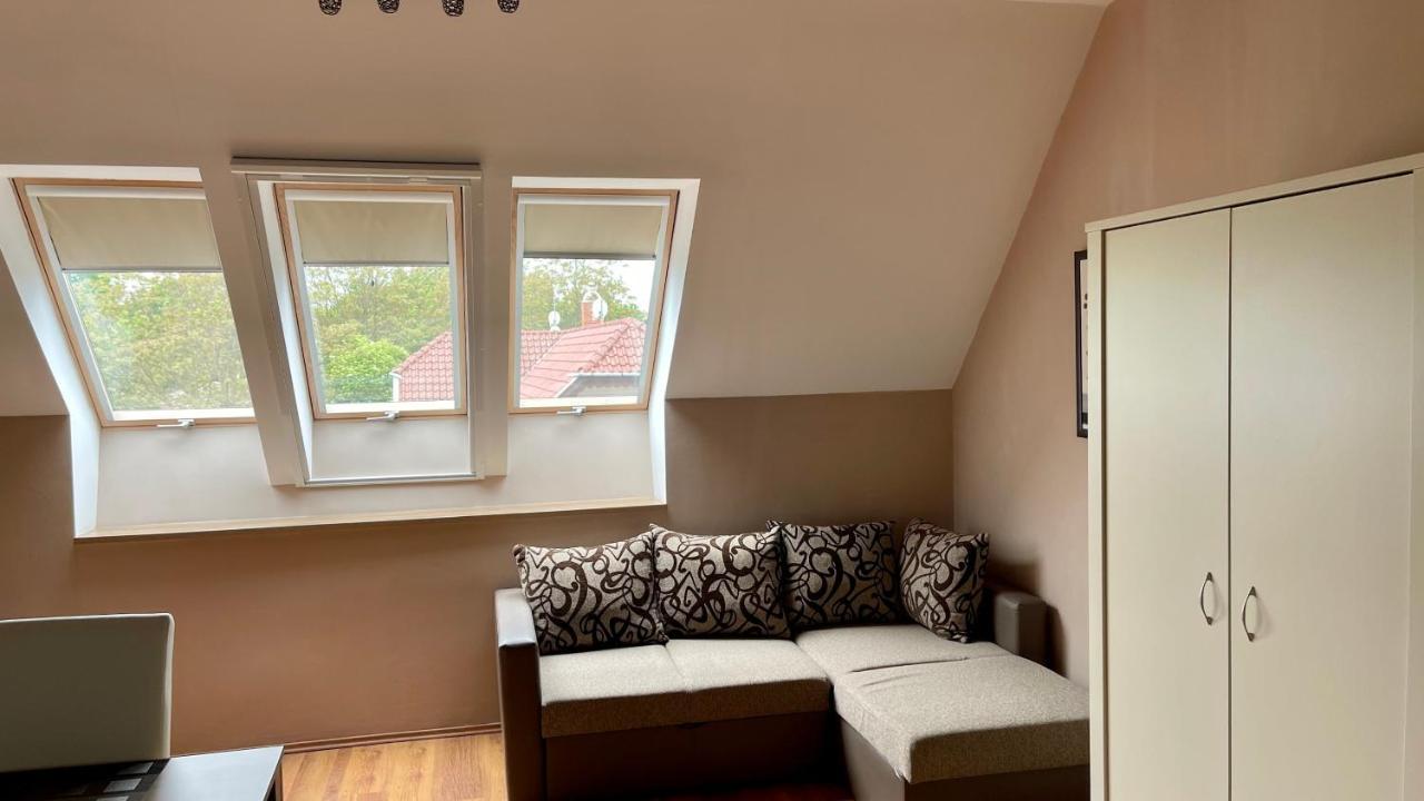 Gyula Var Premium Apartman Экстерьер фото